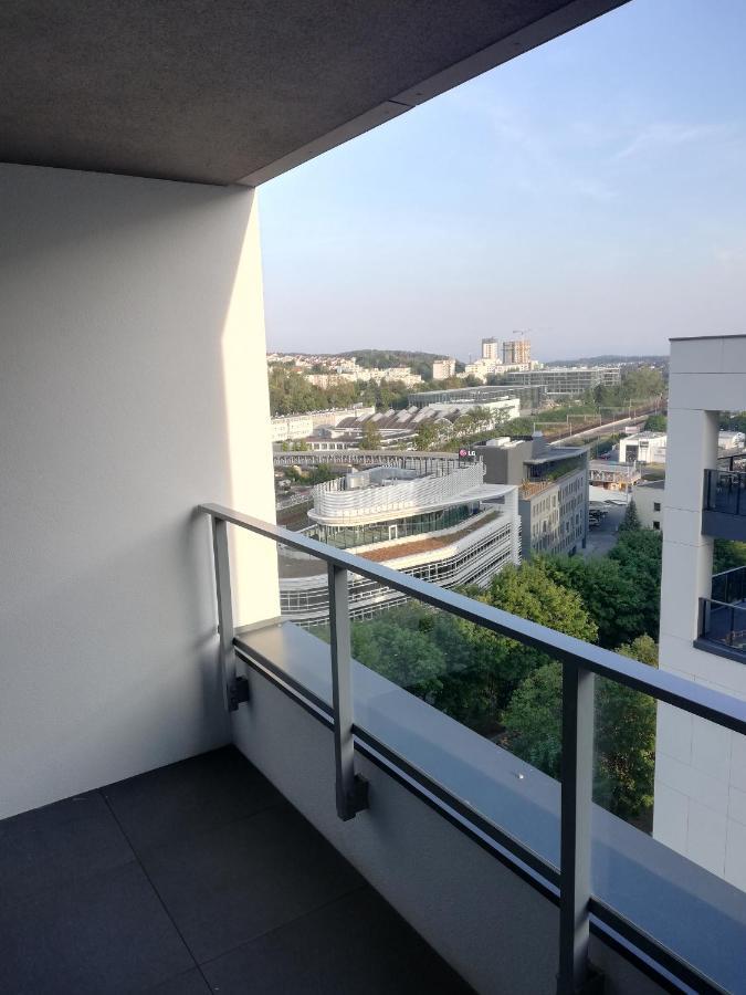 Apartment Efaga Modern Tower Gdynia With Private Parking Space Exterior photo